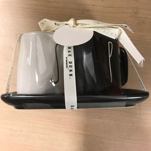 Rae Dunn salt and pepper shakers